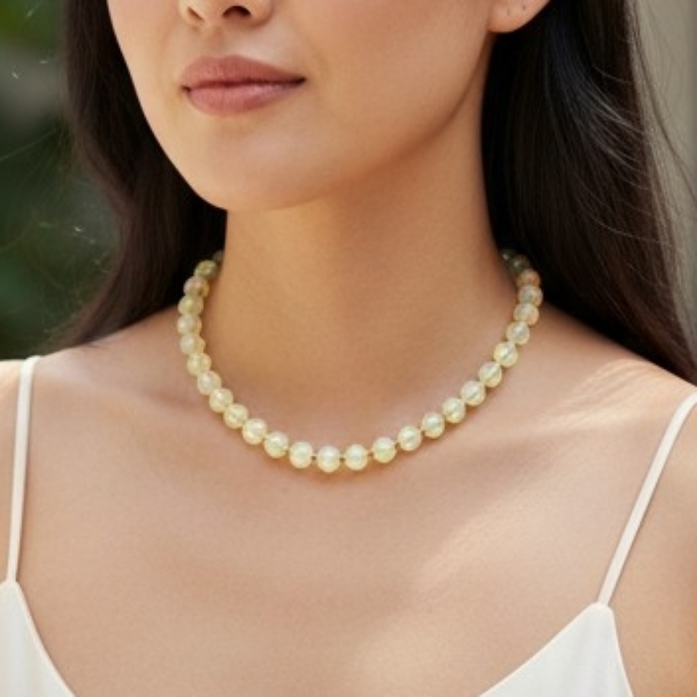 💥Art Deco Opaline Necklace With A Vermeil Clasp